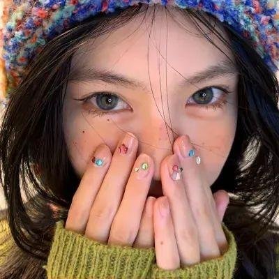 窗外是蓝星